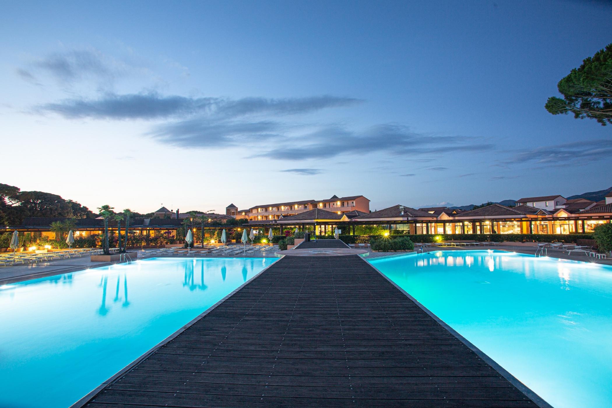 Garden Toscana Resort San Vincenzo Exterior photo